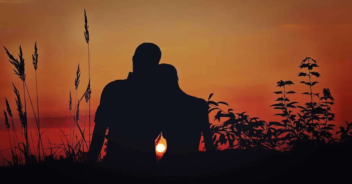 ជួយ​បំពេញ​បន្ថែម​
