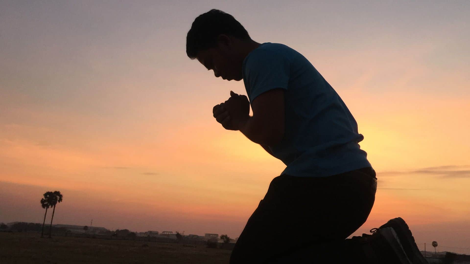 ការ​បន្ទាប​ខ្លួន