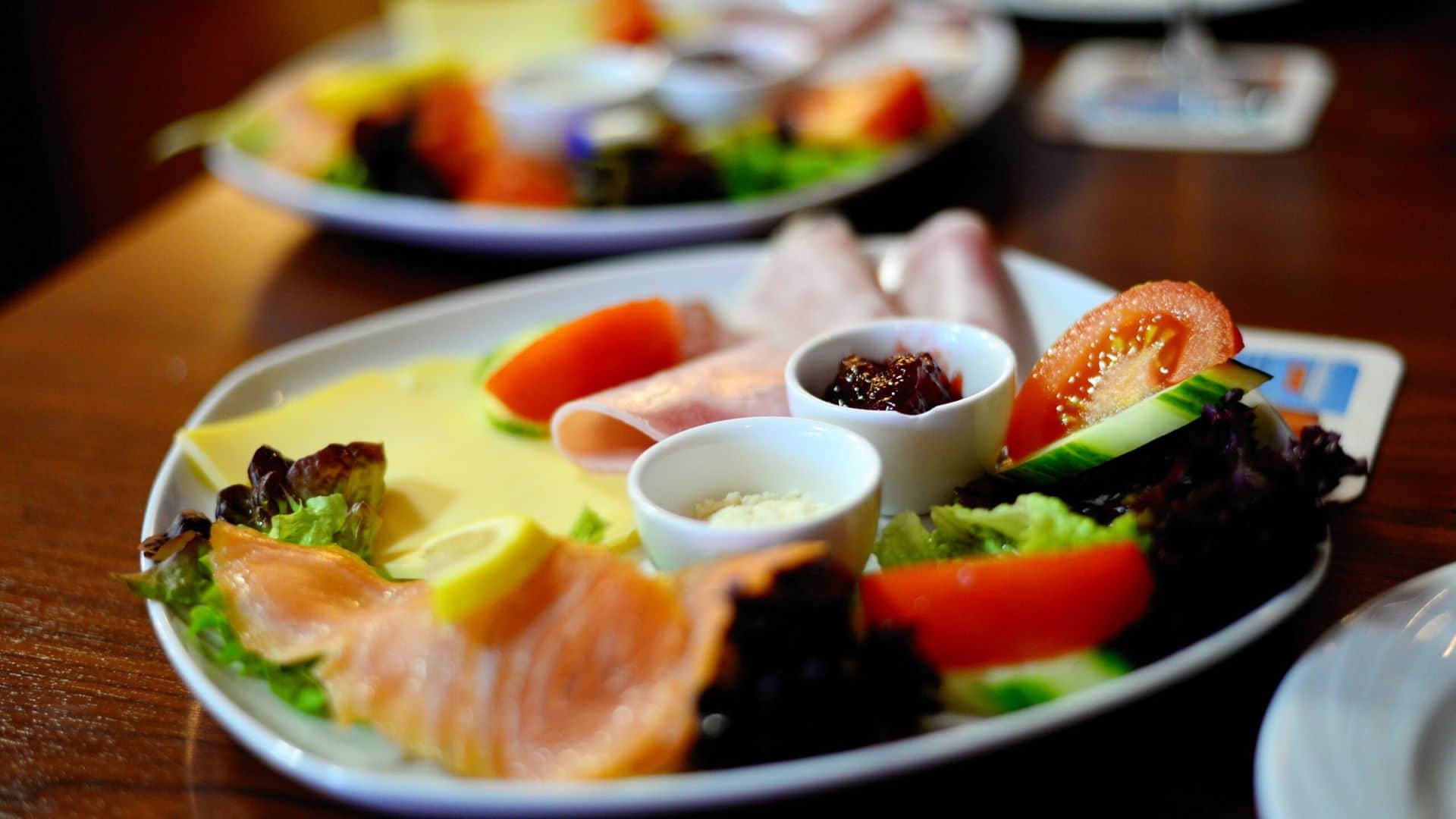 ទ្រព្យសម្បត្តិច្រើន