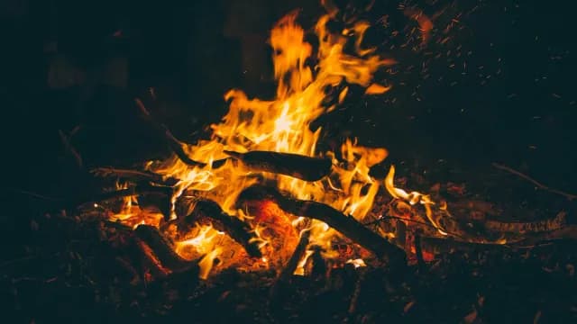 សូម​កុំ​បន្ទោស​ទូលបង្គំ