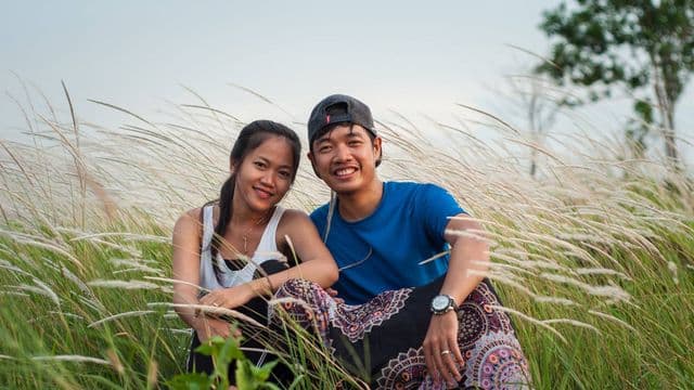 ការ​ស្វែង​រក​ភាព​ស្និទ្ធស្នាល